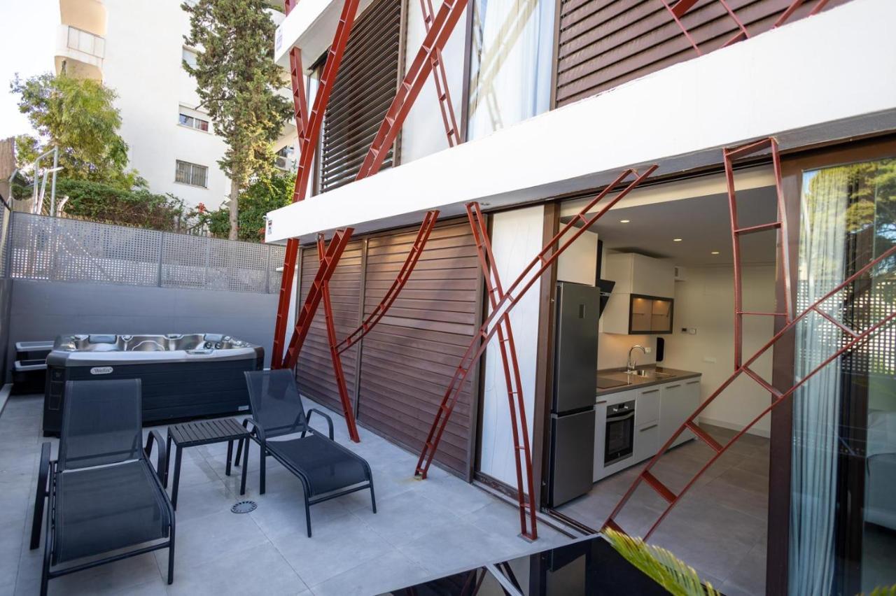 Nogalera Quintessence Apartment With Private Parking By Namaste Elite Torremolinos Zewnętrze zdjęcie