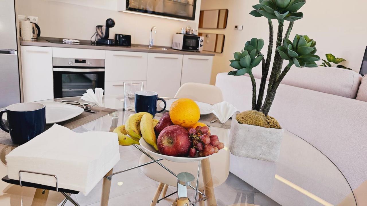 Nogalera Quintessence Apartment With Private Parking By Namaste Elite Torremolinos Zewnętrze zdjęcie